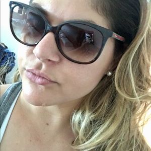 Meet your Posher, Mary ann